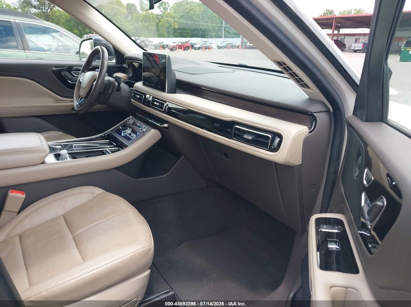 2023 LINCOLN AVIATOR auction photo 5