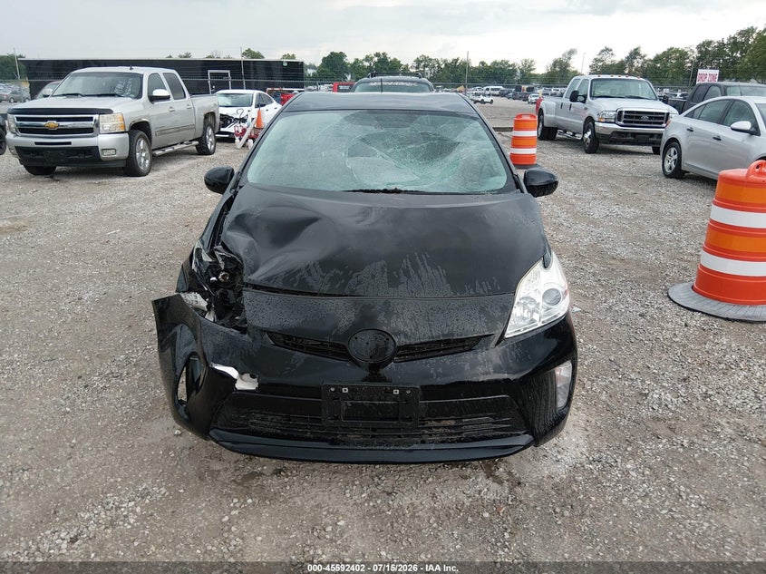 TOYOTA PRIUS - zdjęcie 12