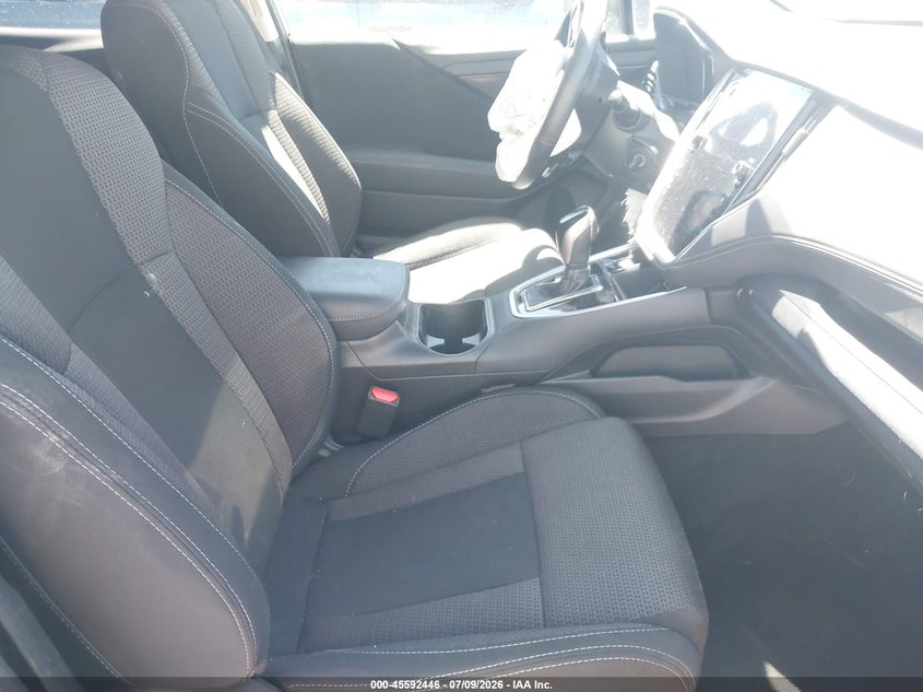 2025 SUBARU OUTBACK auction photo 5