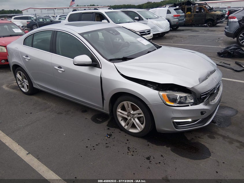 2015 VOLVO S60 T5 PLATINUM