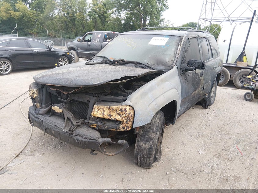 CHEVROLET TRAILBLAZER 2004 VIN 1GNDT13S842120173