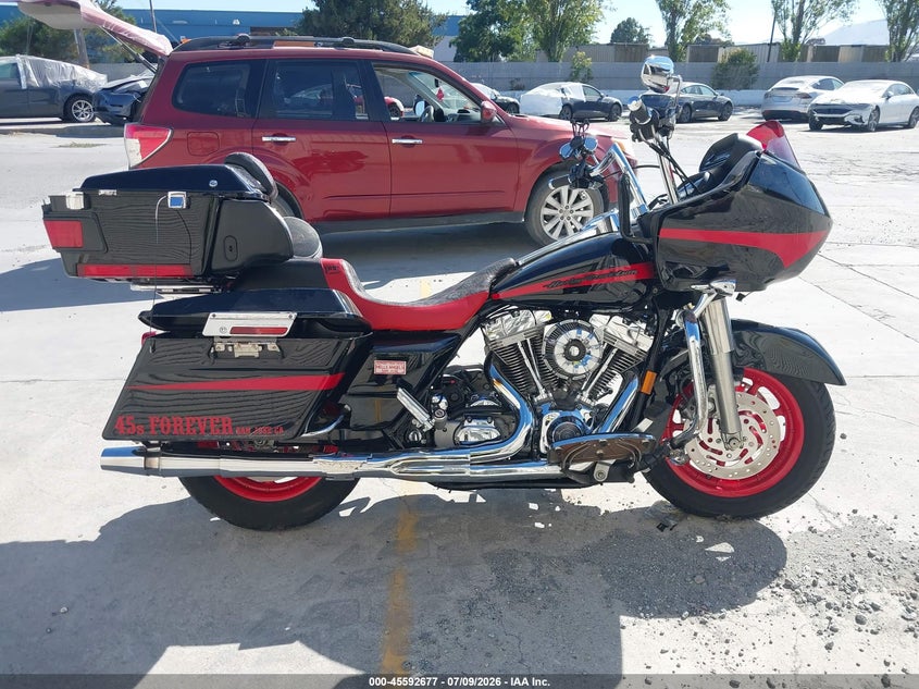 2005 Harley-Davidson Fltri VIN: 1HD1FSW345Y684817 Lot: 45592677