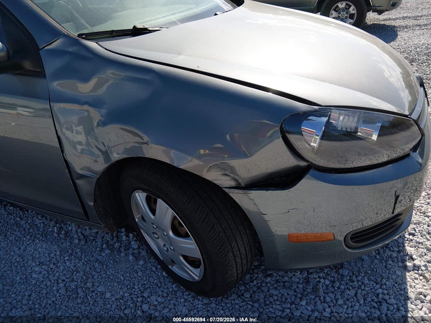 2012 Volkswagen Golf 2.5L 2-Door VIN: WVWBB7AJ9CW276715 Lot: 45592694