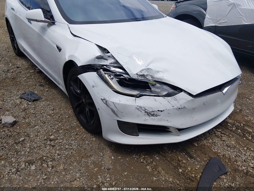 2016 Tesla Model S 60/70/75/85 VIN: 5YJSA1E14GF158964 Lot: 45592737