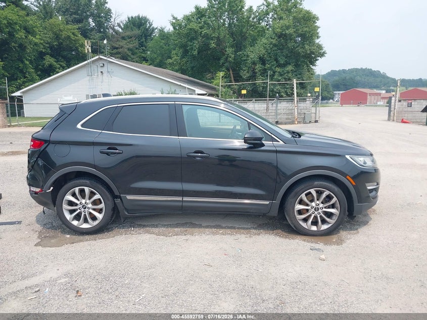 2015 Lincoln Mkc VIN: 5LMCJ2A97FUJ02490 Lot: 45592759