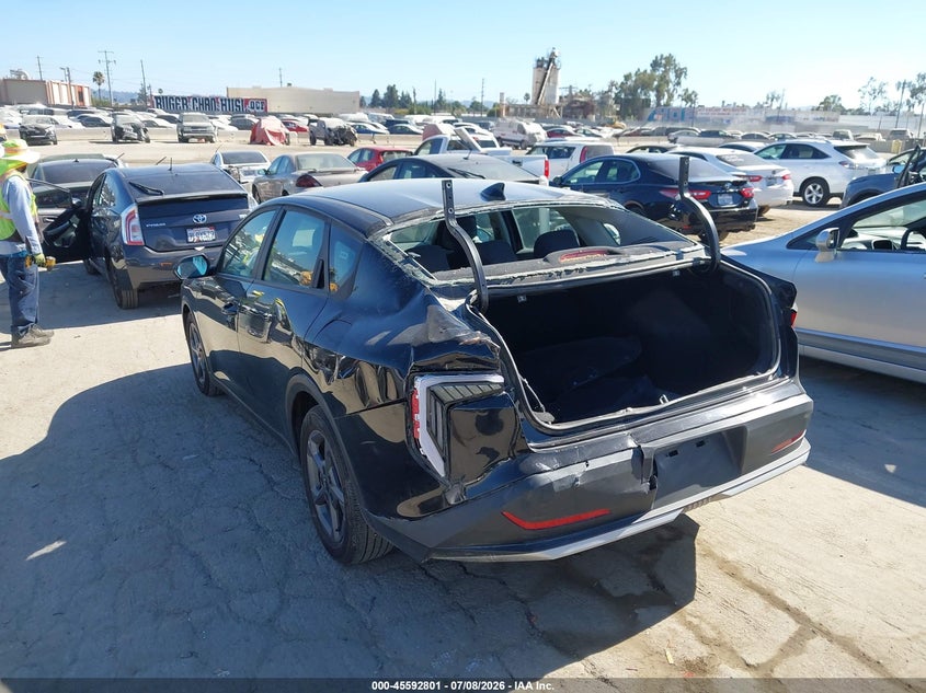 2025 KIA K4 auction photo 3