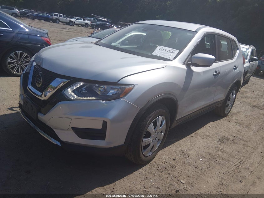 2020 NISSAN ROGUE auction photo 2