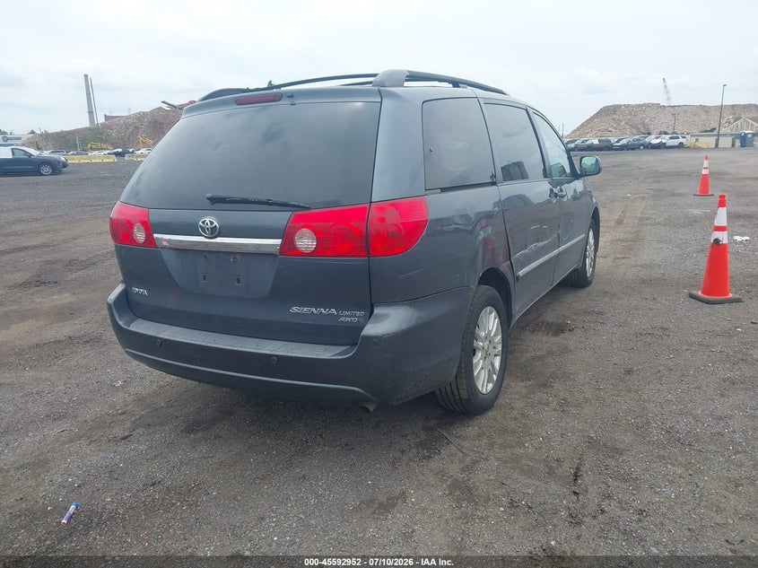 AtlanticExpress - Toyota Sienna
