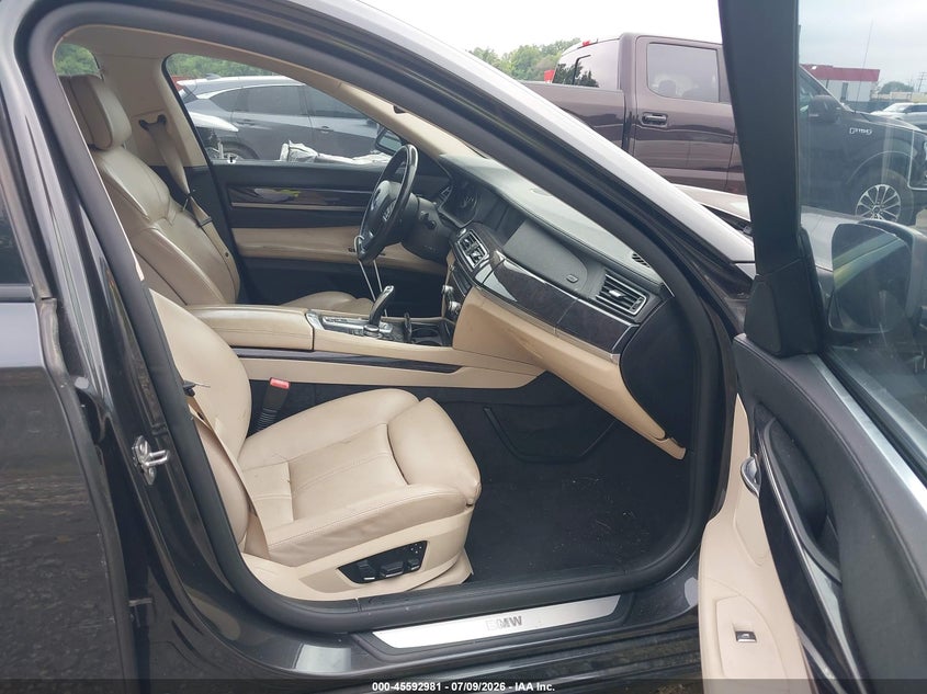 2009 BMW 750LI auction photo 5