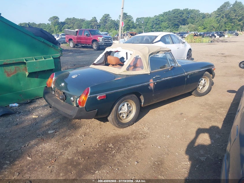 1975 MG MGB auction photo 4