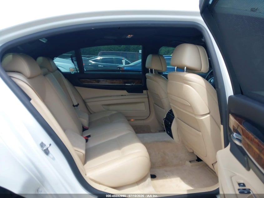 2014 BMW Alpina B7 VIN: WBAYE8C5XED135476 Lot: 45592990