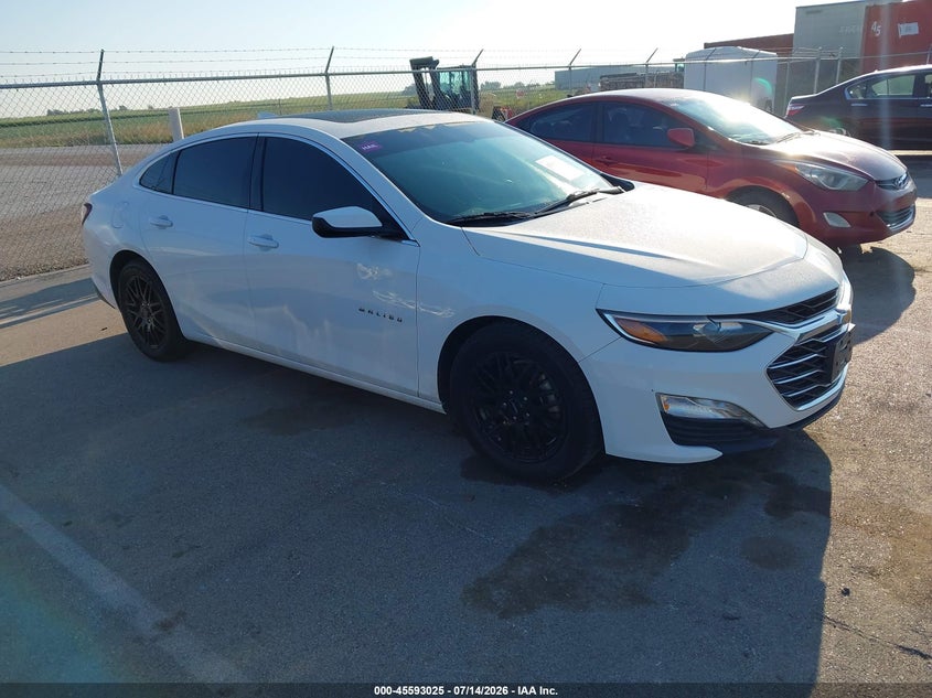 2020 CHEVROLET MALIBU auction photo 1