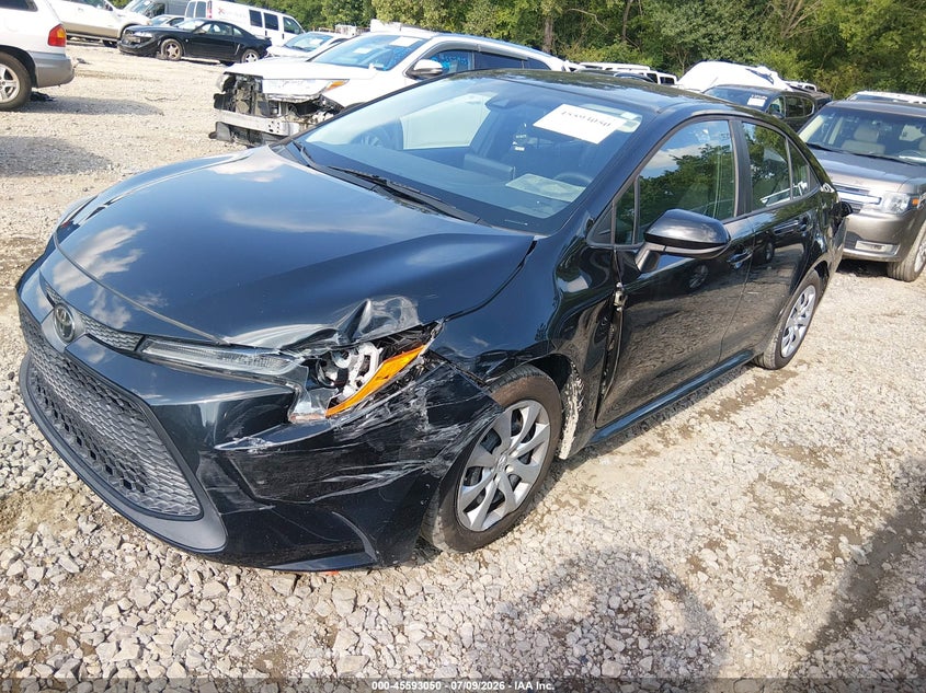 2021 TOYOTA COROLLA auction photo 2