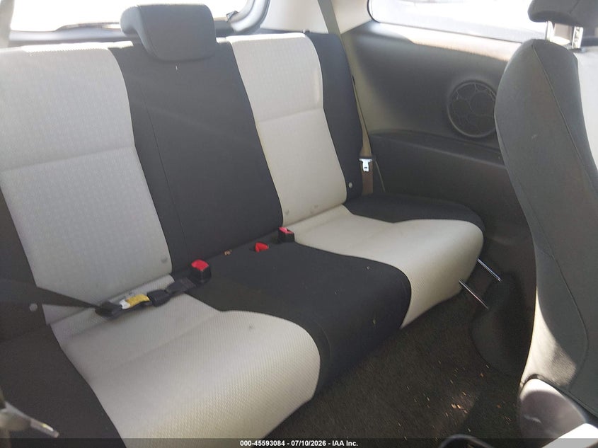 2013 Toyota Yaris L VIN: JTDJTUD30DD564270 Lot: 45593084