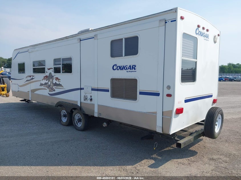 2005 KEYSTONE RV COUGAR TRAVEL TRAILER auction photo 3
