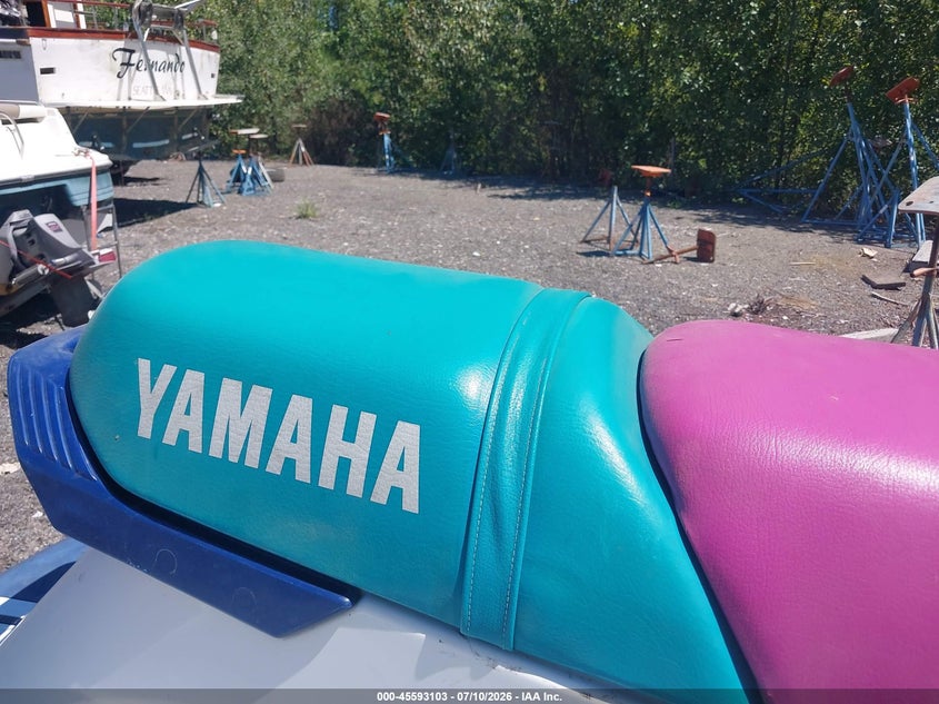 1995 Yamaha Personal Watercraft VIN: YAMA2686C595 Lot: 45593103