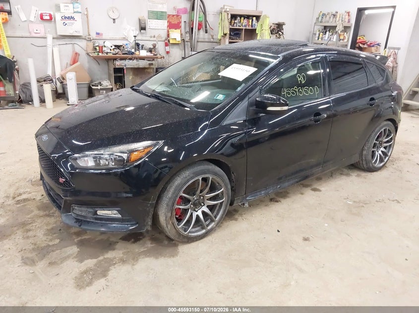 Vin: 1fadp3l95jl225559, lot: 46091527, ford focus st 20182