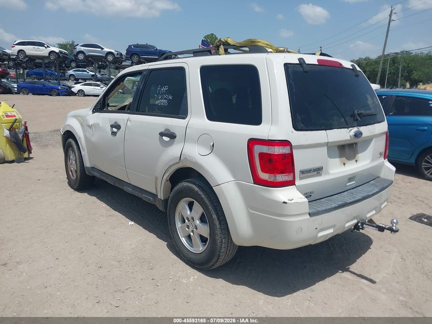 Vin: 1fmcu0dg5bka25293, lot: 46091545, ford escape xlt 20113