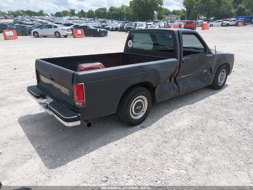 Фото 4 - CHEVROLET S TRUCK