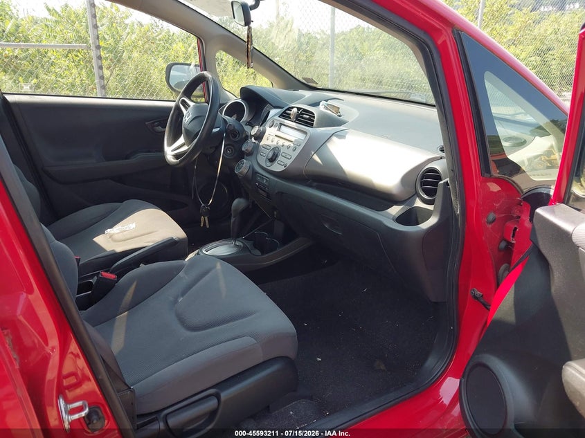 2013 HONDA FIT auction photo 5