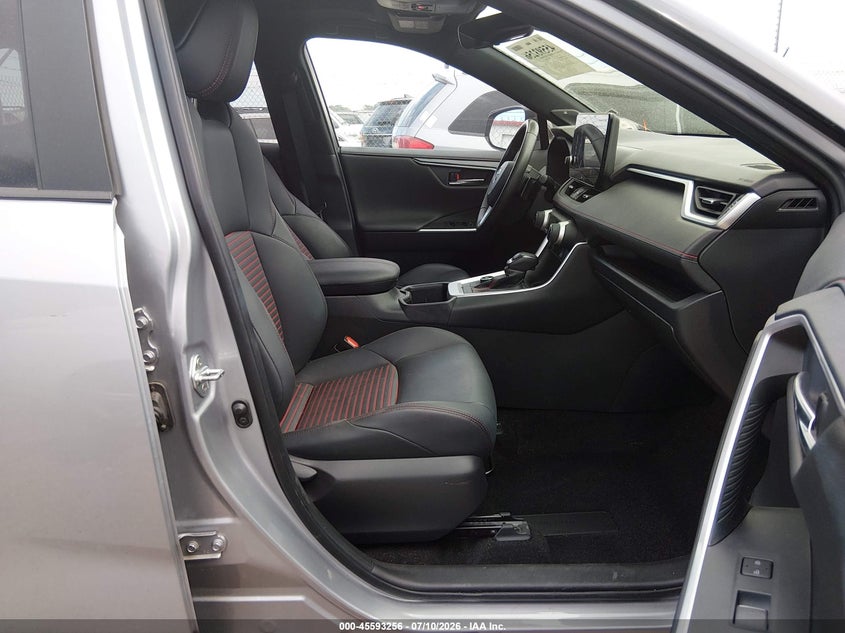2023 TOYOTA RAV4 PRIME auction photo 5