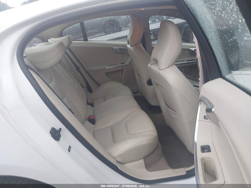2012 Volvo S60 T5/T5 W/Moonroof VIN: YV1622FS6C2126553 Lot: 45593347