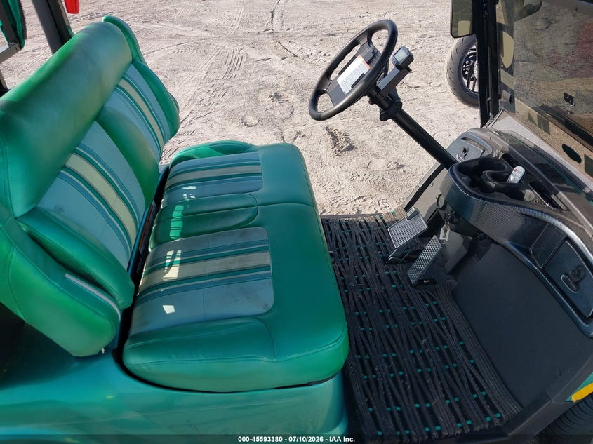 2015 YAMAHA GOLF CART auction photo 5