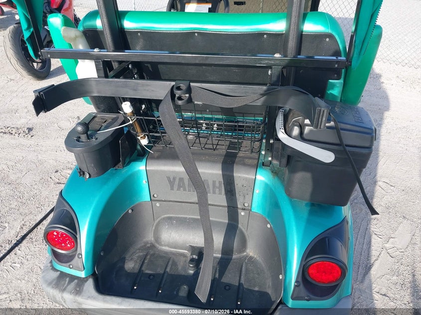 2015 YAMAHA GOLF CART auction photo 8