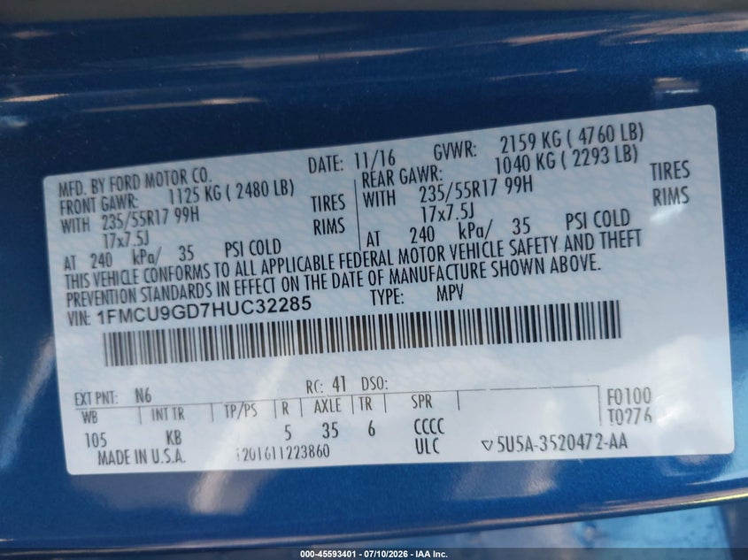 VIN 1FMCU9GD7HUC32285 2017 FORD ESCAPE SE