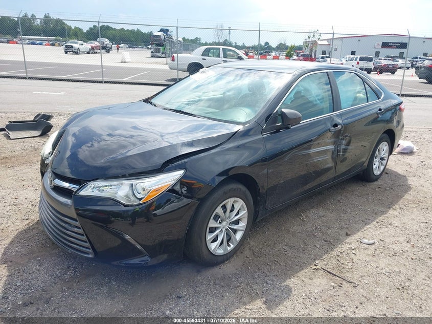 2016 TOYOTA CAMRY auction photo 2