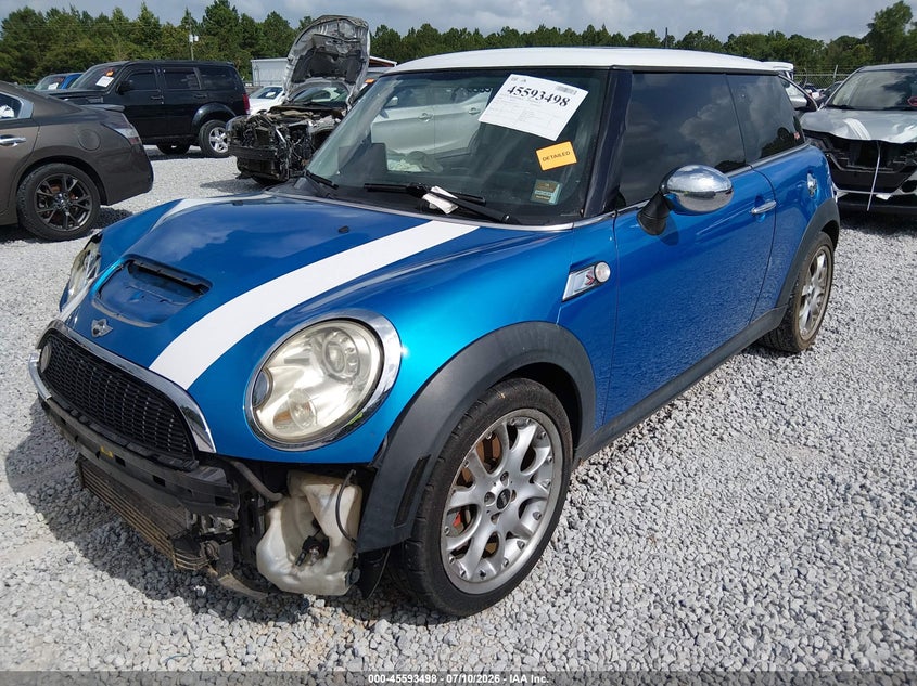 2010 MINI COOPER S auction photo 2