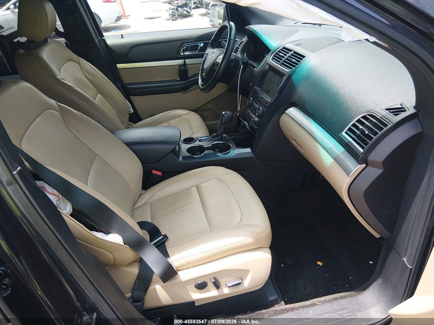 2017 FORD EXPLORER auction photo 5