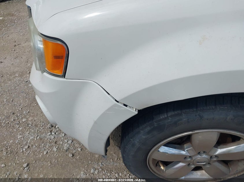 2012 Ford Escape Limited VIN: 1FMCU0E7XCKA13544 Lot: 45593661