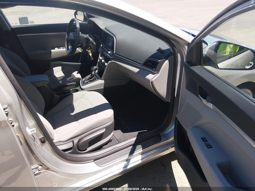 AtlanticExpress - Hyundai Elantra