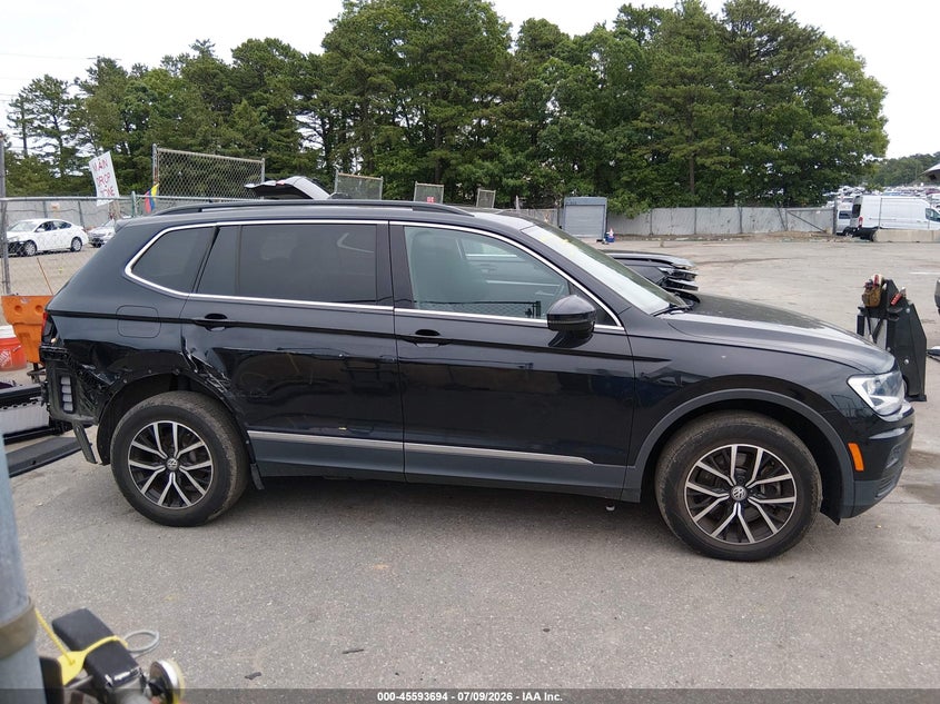 2021 Volkswagen Tiguan 2.0T Se/2.0T Se R-Line Black/2.0T Sel VIN: 3VV3B7AX1MM103279 Lot: 45593694