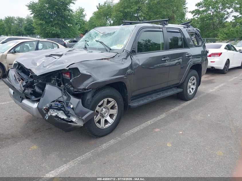 2016 Toyota 4Runner, Стихия, IAAI, VIN JTEBU5JR5G53E8405 — фото 2