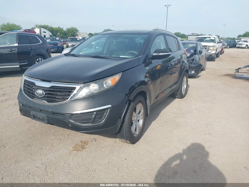 2012 Kia Sportage, Right Side, IAAI, VIN KNDPBCA23C7234462 — photo 2