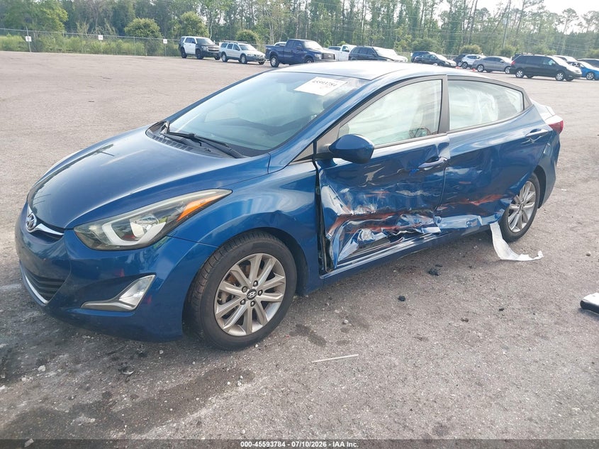 2015 HYUNDAI ELANTRA auction photo 2