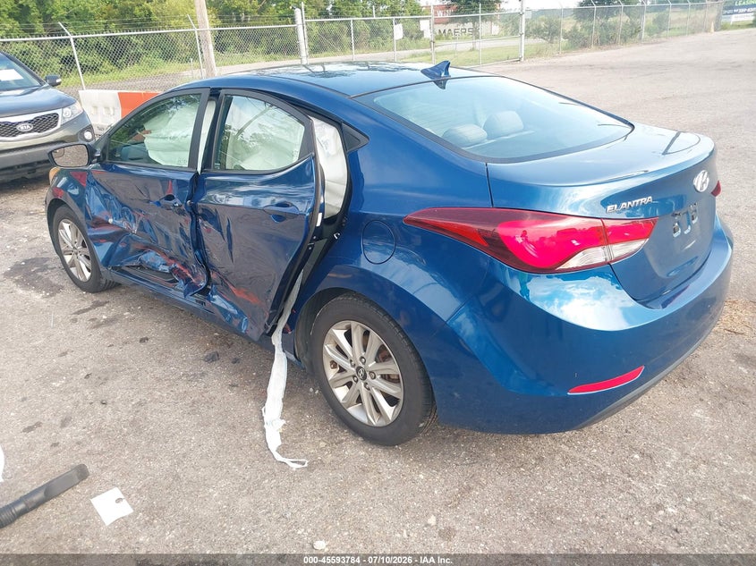 2015 HYUNDAI ELANTRA auction photo 3