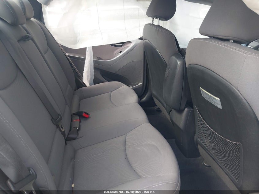 2015 HYUNDAI ELANTRA auction photo 8