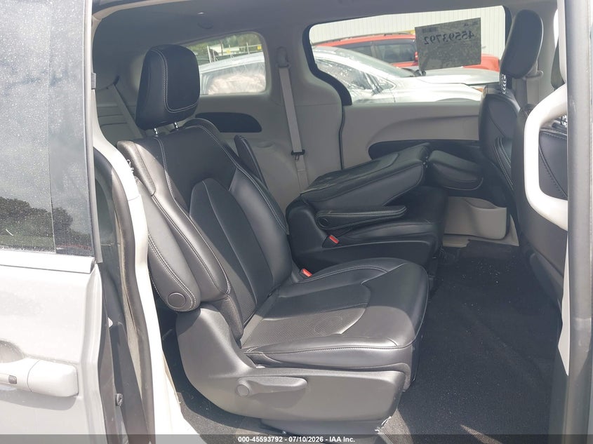 VIN: 2C4RC1L75PR588975 2023 CHRYSLER PACIFICA HYBRID TOURING L
