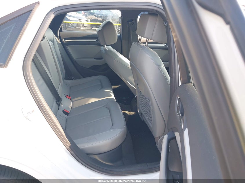 2018 Audi A3 2.0T Premium/2.0T Tech Premium VIN: WAUB8GFF6J1005332 Lot: 45593800