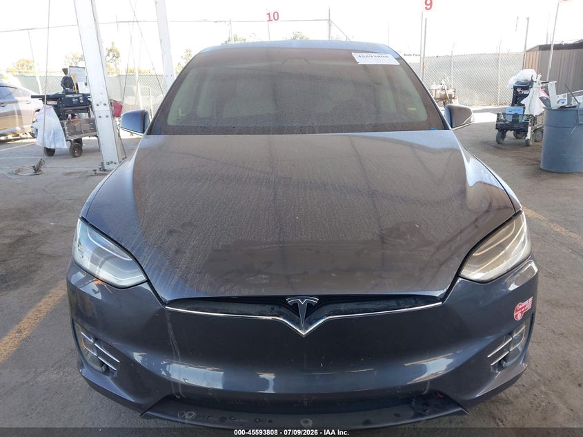 2017 Tesla Model X 100D/75D/90D VIN: 5YJXCAE22HF045279 Lot: 45593808