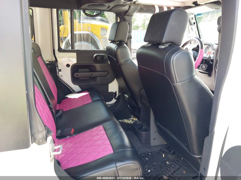 AtlanticExpress - Jeep Wrangler Unlimited