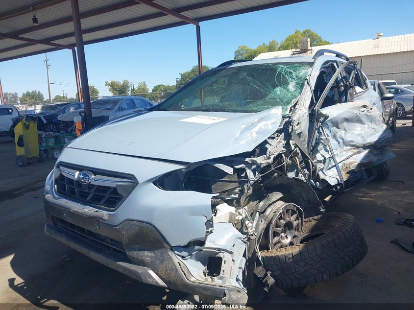 2021 SUBARU CROSSTREK auction photo 2