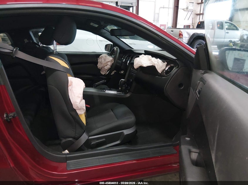 2014 FORD MUSTANG auction photo 5