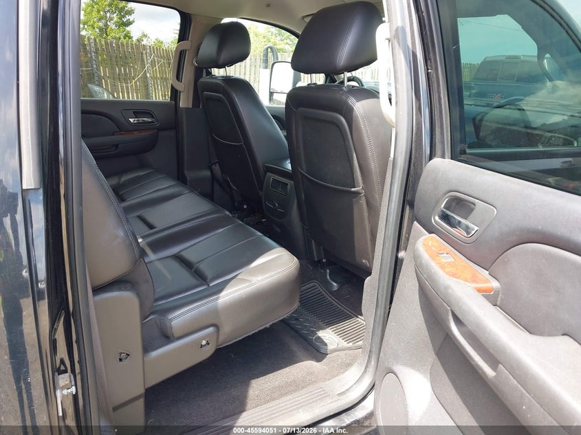 2011 GMC SIERRA 2500HD auction photo 8