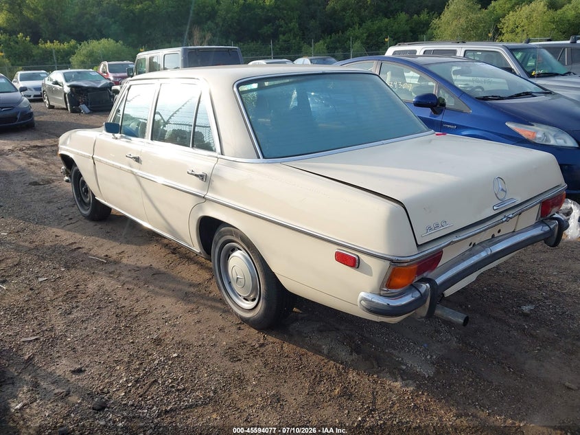 1972 MERCEDES BENZ OTHER auction photo 3