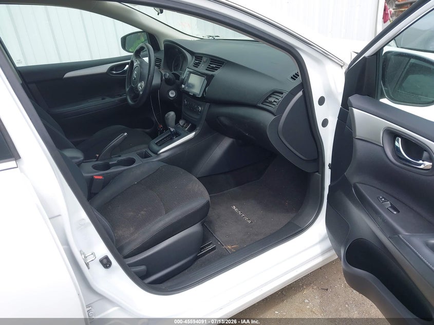 2019 NISSAN SENTRA auction photo 5