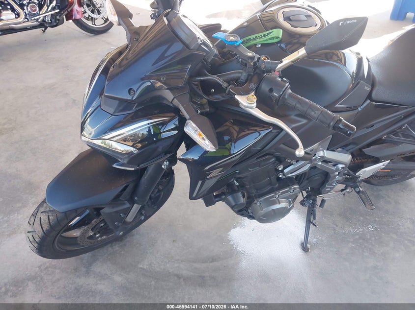 2017 Kawasaki Zr900 VIN: JKAZR2A17HDA17931 Lot: 45594141